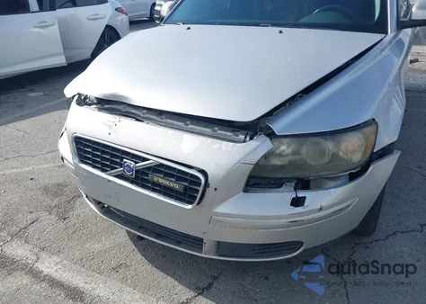2007 Volvo S40 2.4I from USA, damaged, VIN YV1MS382572280171